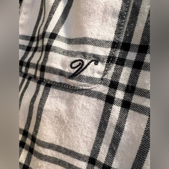 Medium Victoria’s Secret lightweight flannel pajama set plaid - Picture 3 of 11